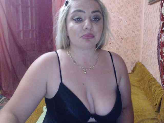 CrazyplesureAnna webcam