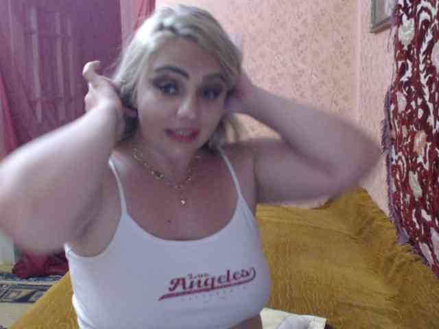 CrazyplesureAnna webcam