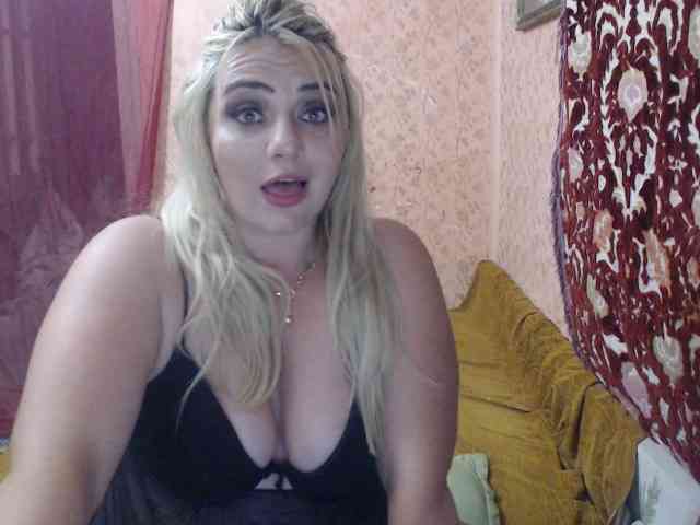 CrazyplesureAnna webcam