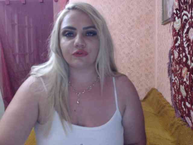 CrazyplesureAnna webcam