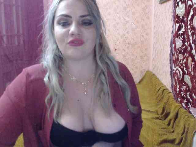 CrazyplesureAnna webcam