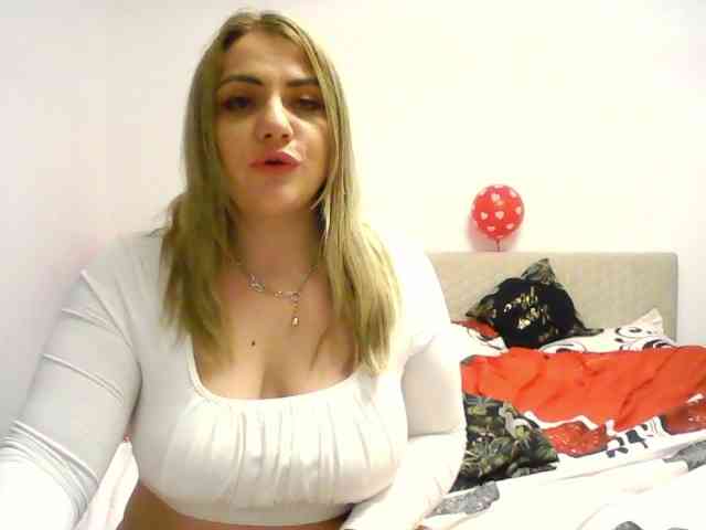 CrazyplesureAnna webcam