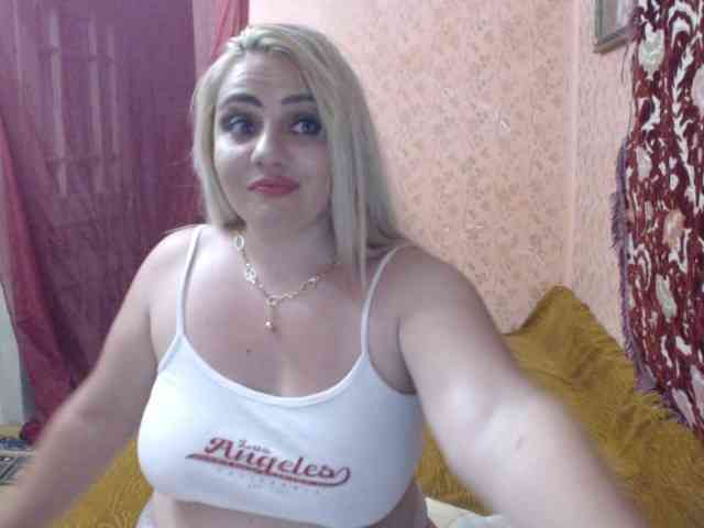 CrazyplesureAnna webcam