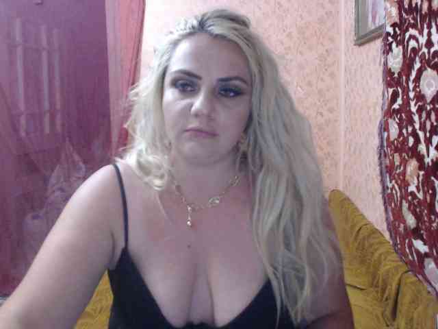CrazyplesureAnna webcam