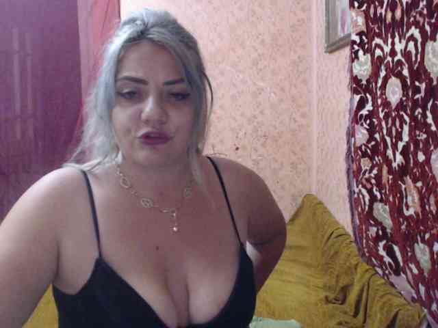CrazyplesureAnna webcam
