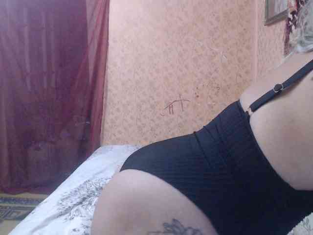 CrazyplesureAnna webcam