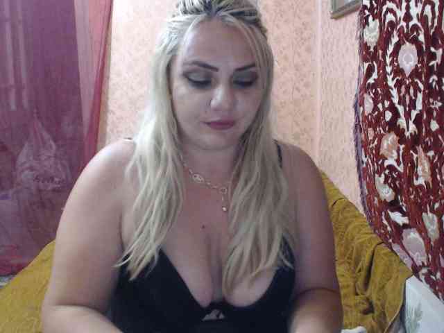 CrazyplesureAnna webcam