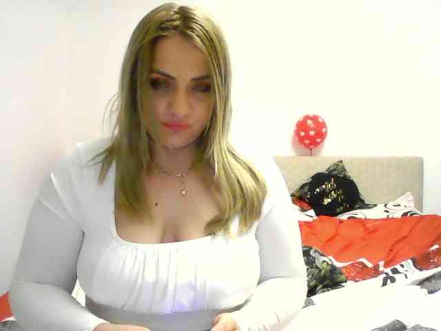 CrazyplesureAnna webcam