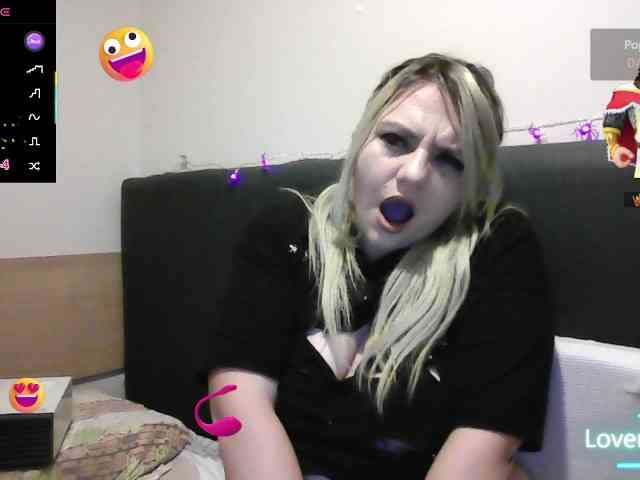 CrazyplesureAnna webcam