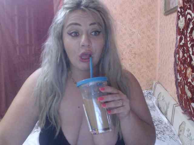 CrazyplesureAnna webcam