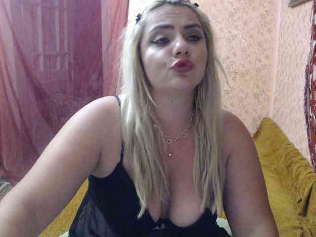 CrazyplesureAnna webcam
