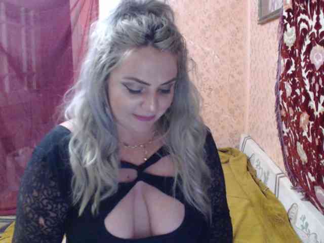 CrazyplesureAnna webcam