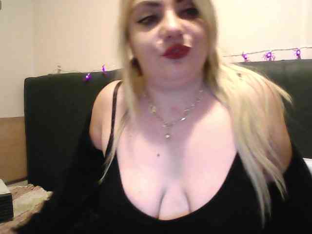CrazyplesureAnna webcam