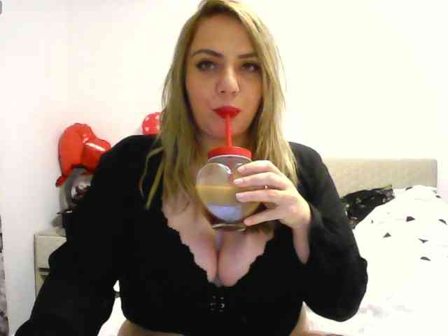 CrazyplesureAnna webcam