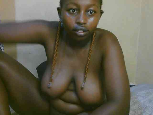 Myra-Queen webcam