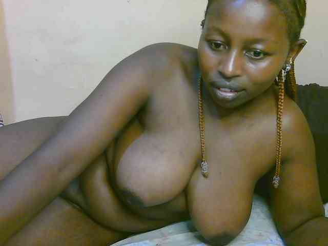 Myra-Queen webcam