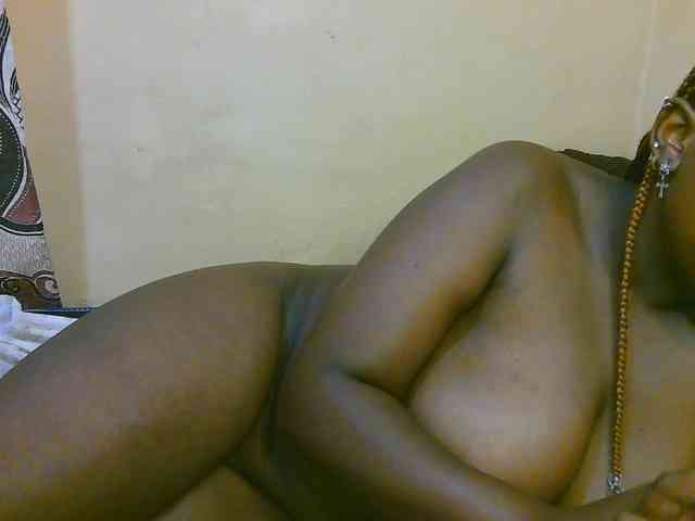 Myra-Queen webcam
