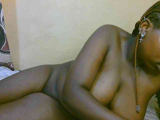 Myra-Queen webcam