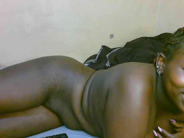 Myra-Queen webcam