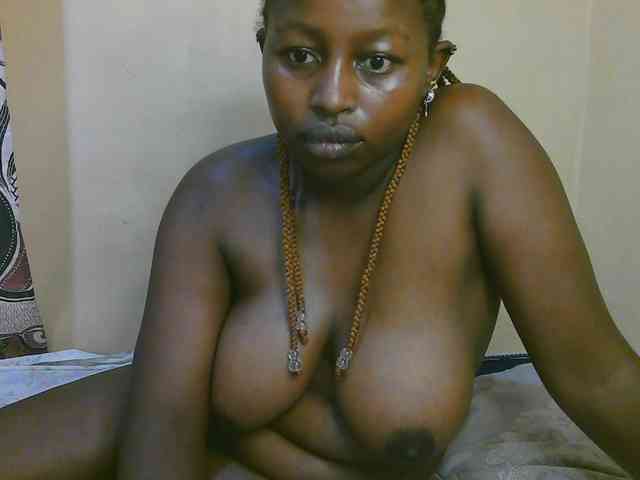 Myra-Queen webcam