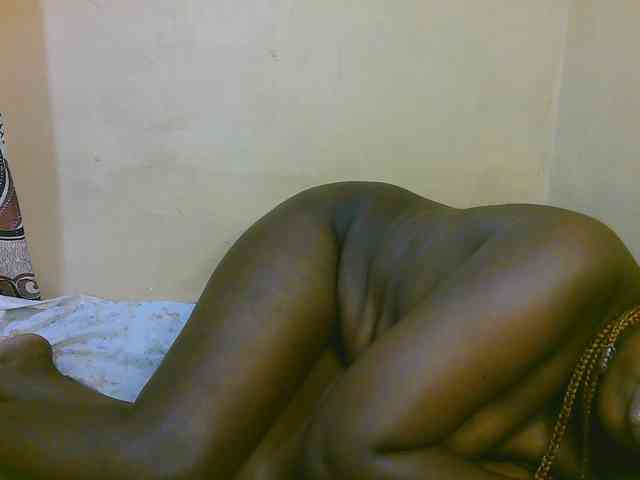 Myra-Queen webcam