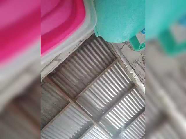 JuicyKittie on BongaCams and RICams