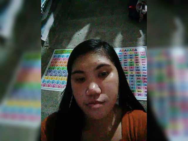 JuicyKittie's BongaCams show and profile