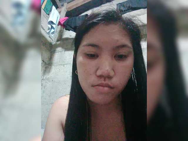 JuicyKittie's BongaCams show and profile