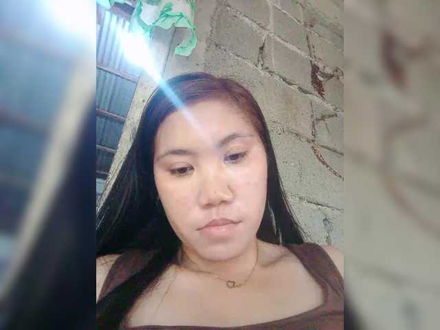 JuicyKittie's BongaCams show and profile