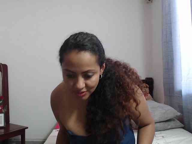 RominaKlein webcam