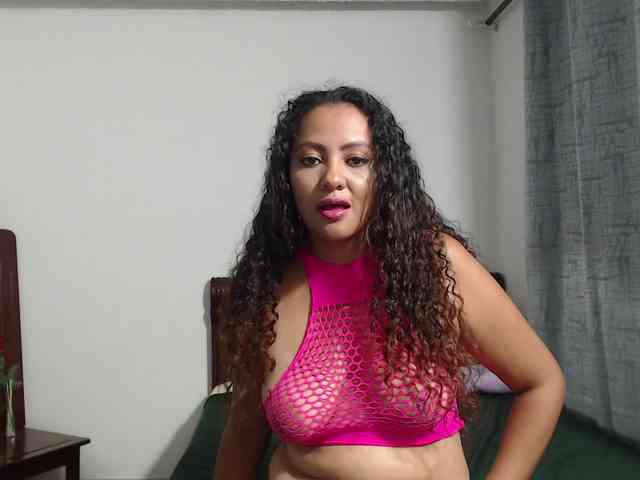 RominaKlein webcam