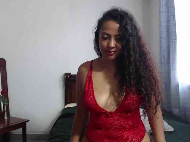 RominaKlein webcam