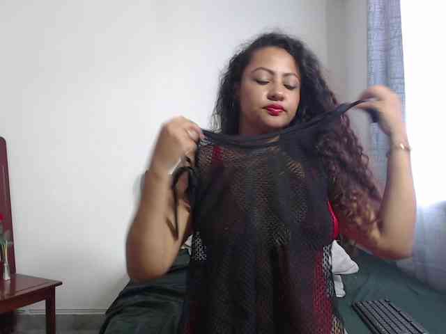 RominaKlein webcam