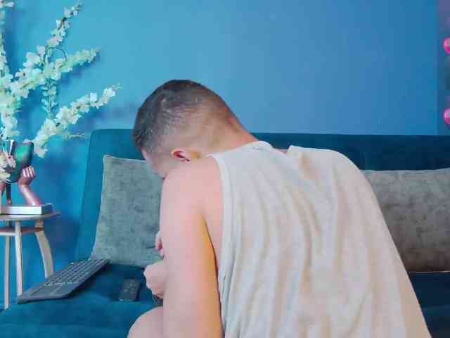 zaid-lion Live Webcam on BongaCams