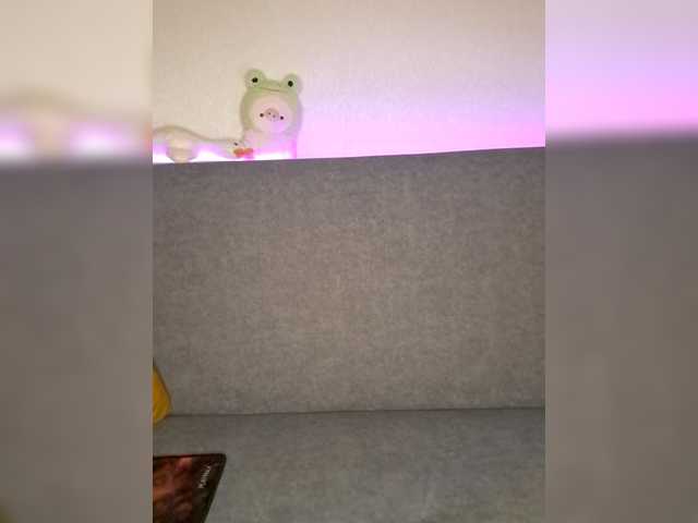 Honey-Devil's BongaCams show and profile