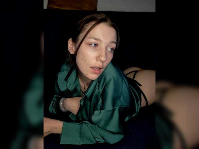 Honey-Devil's BongaCams show and profile