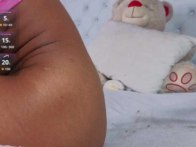 megan-stathan's BongaCams show and profile