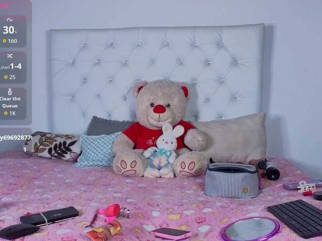 megan-stathan's BongaCams show and profile