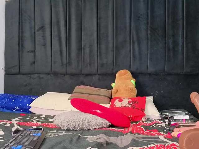  megan-stathan chat room