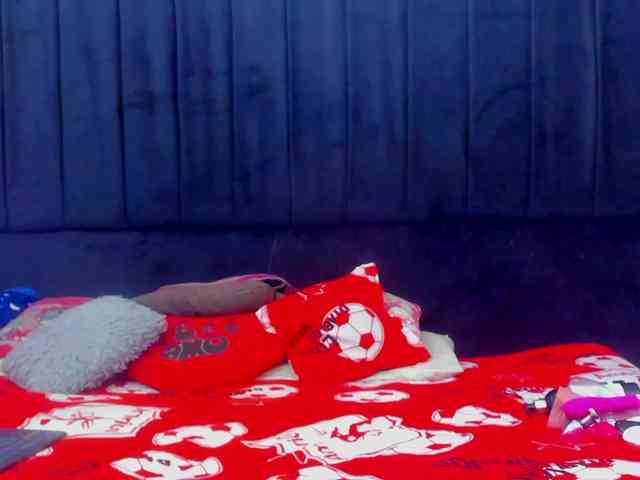 megan-stathan webcam