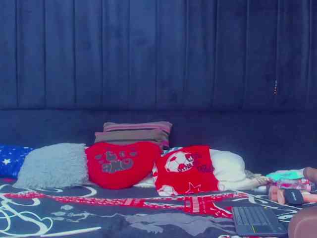 megan-stathan webcam