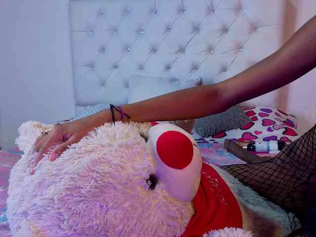 megan-stathan webcam