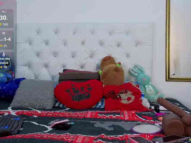 megan-stathan webcam