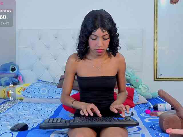 megan-stathan webcam