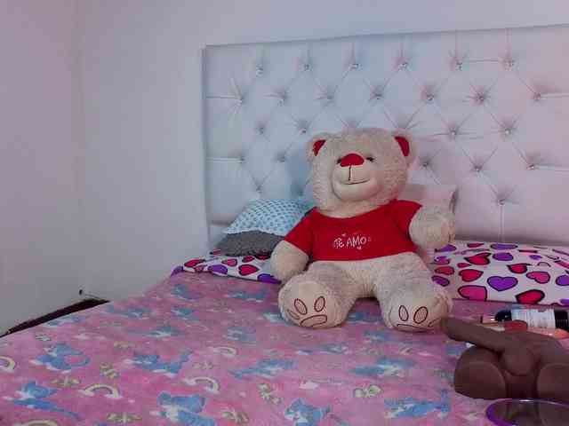 megan-stathan webcam