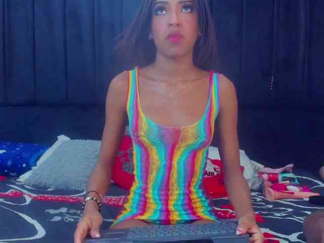 megan-stathan webcam