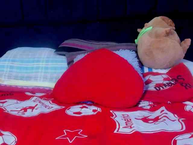 megan-stathan webcam