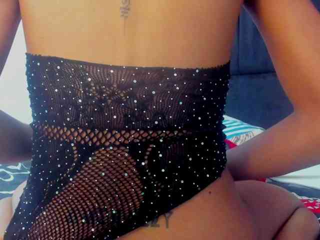 megan-stathan webcam