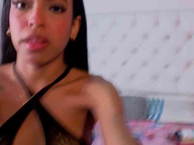 megan-stathan webcam