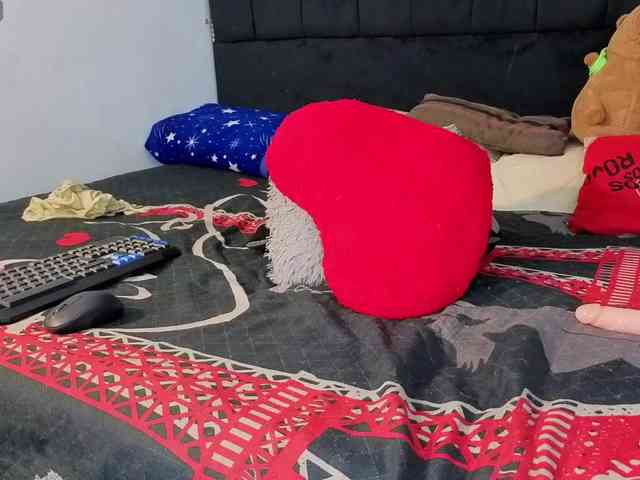 megan-stathan webcam